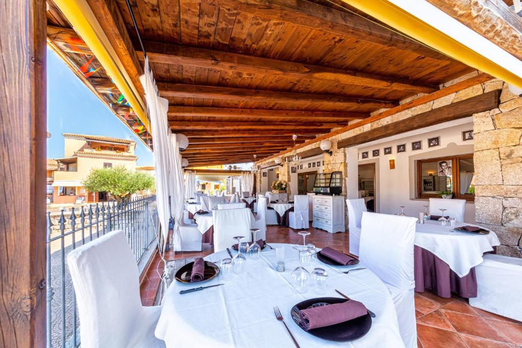 Hotel Il Faro Di Molara 포르토산파울로 외부 사진